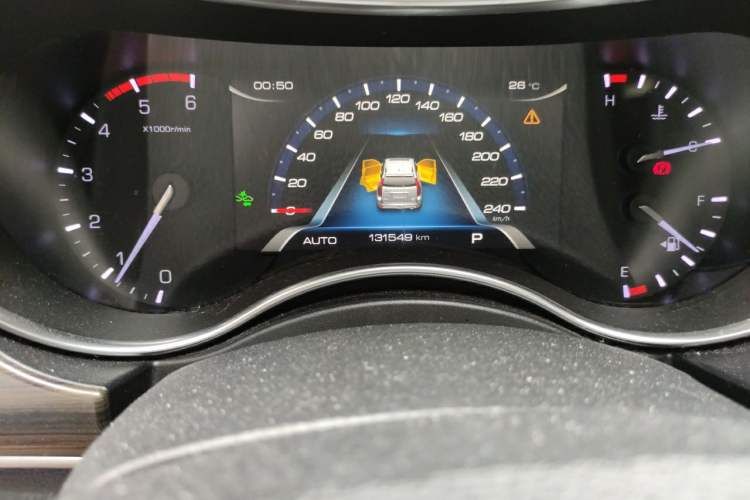 Used Haval H9 2017 2.0T Diesel 4x4 Premium 5-Seater Odometer Close Up