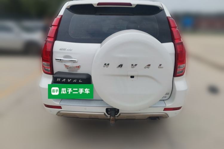 Used Haval H9 2017 2.0T Gasoline 4x4 Luxury 7-Seater Rear