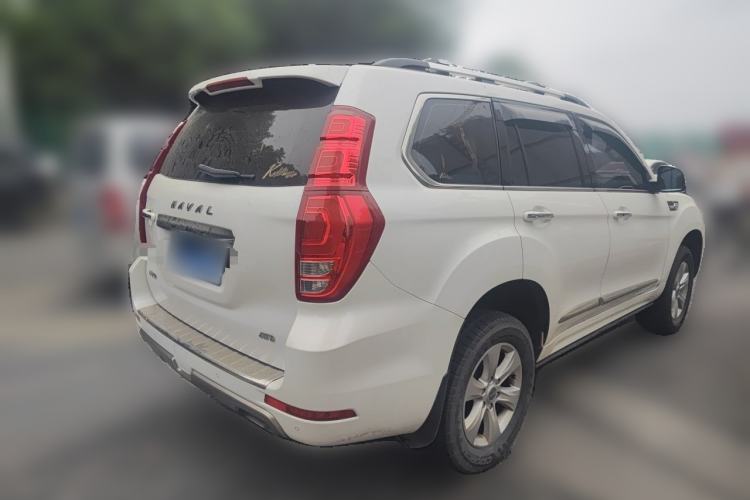 Used Haval H9 2017 2.0T Gasoline 4x4 Luxury 7-Seater Rear Right 45 Deg