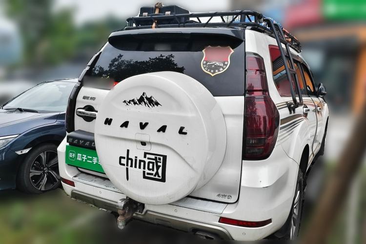 Used Haval H9 2017 2.0T Diesel 4x4 Premium 5-Seater Rear Right 45 Deg