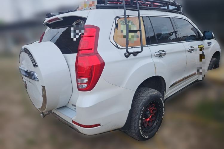 Used Haval H9 2017 2.0T Gasoline 4x4 Luxury 7-Seater Rear Right 45 Deg