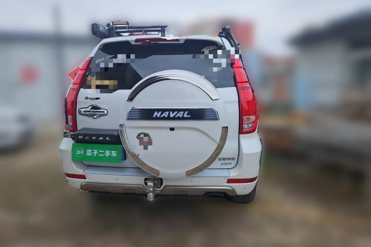 Used Haval H9 2017 2.0T Gasoline 4x4 Luxury 7-Seater Rear