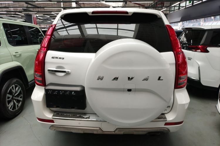 Used Haval H9 2017 2.0T Gasoline 4x4 Comfort Edition 5 Seats Rear