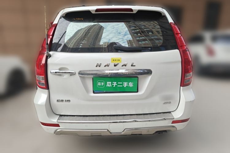 Used Haval H9 2017 2.0T Gasoline 4x4 Luxury 7-Seater Rear
