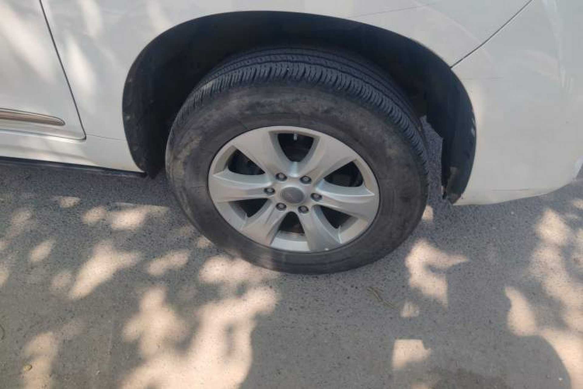 Used Haval H9 2017 2.0T Gasoline 4x4 Premium 5-Seater Right Front Wheel Hub