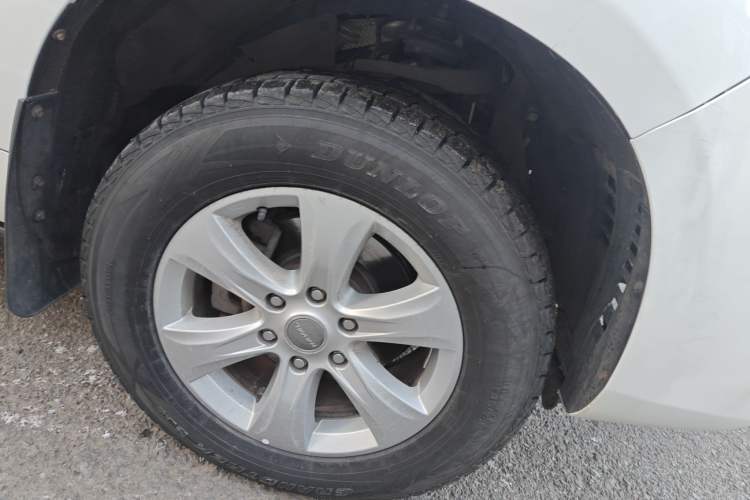 Used Haval H9 2017 2.0T Gasoline 4x4 Premium 5-Seater Right Front Wheel Hub