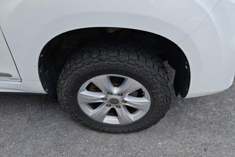 Used Haval H9 2017 2.0T Gasoline 4x4 Luxury 7-Seater Right Front Wheel Hub