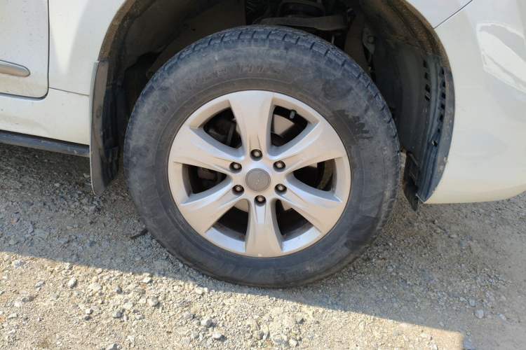 Used Haval H9 2017 2.0T Diesel 4x4 Luxury 7-Seater Right Front Wheel Hub