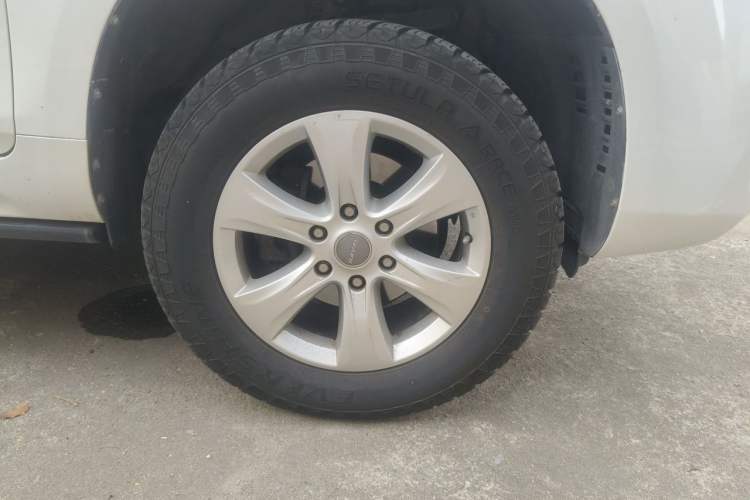 Used Haval H9 2017 2.0T Gasoline 4x4 Premium 5-Seater Right Front Wheel Hub