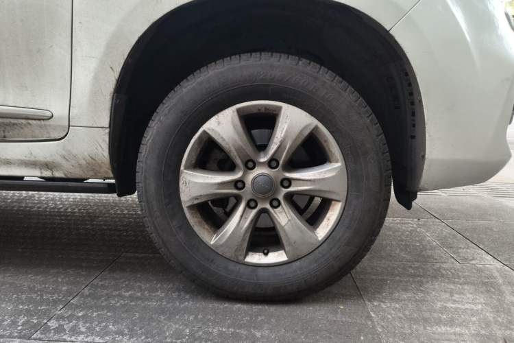 Used Haval H9 2017 2.0T Gasoline 4x4 Premium 5-Seater Right Front Wheel Hub