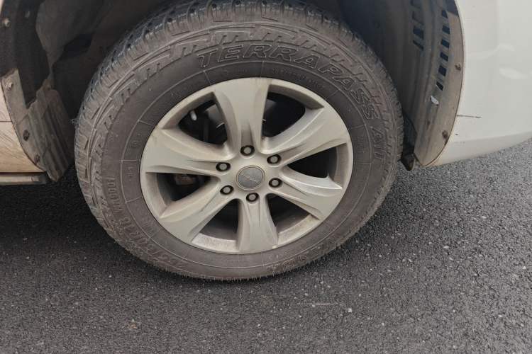 Used Haval H9 2017 2.0T Gasoline 4x4 Luxury 7-Seater Right Front Wheel Hub