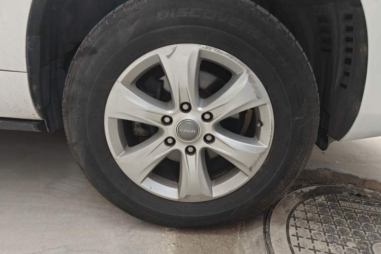 Used Haval H9 2017 2.0T Gasoline 4x4 Luxury 7-Seater Right Front Wheel Hub