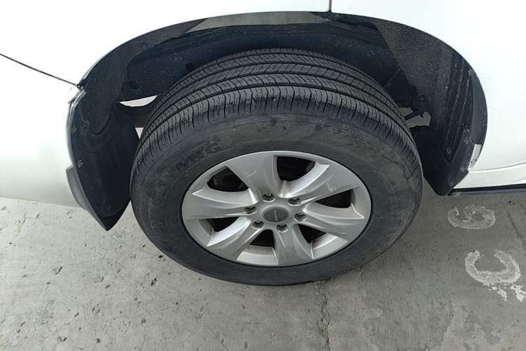 Used Haval H9 2017 2.0T Diesel 4x4 Premium 5-Seater Right Rear Wheel Hub