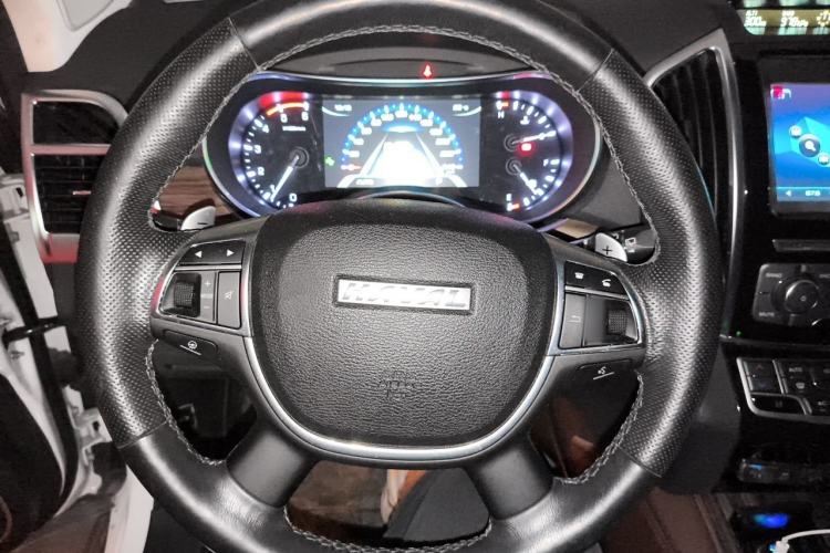 Used Haval H9 2017 2.0T Diesel 4x4 Premium 5-Seater Steering Wheel