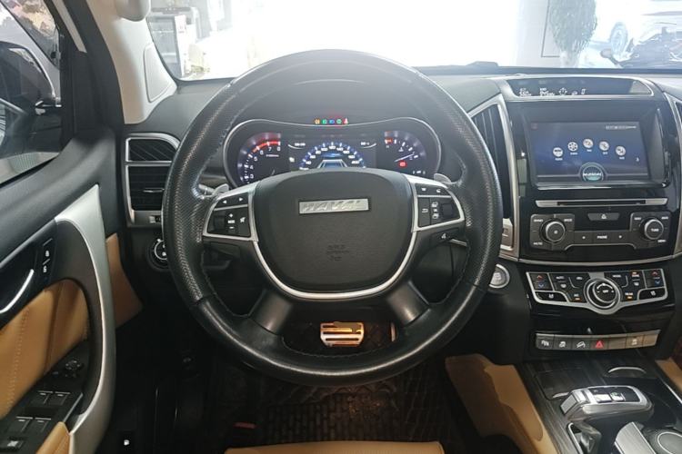 Used Haval H9 2017 2.0T Gasoline 4x4 Premium 5-Seater Steering Wheel