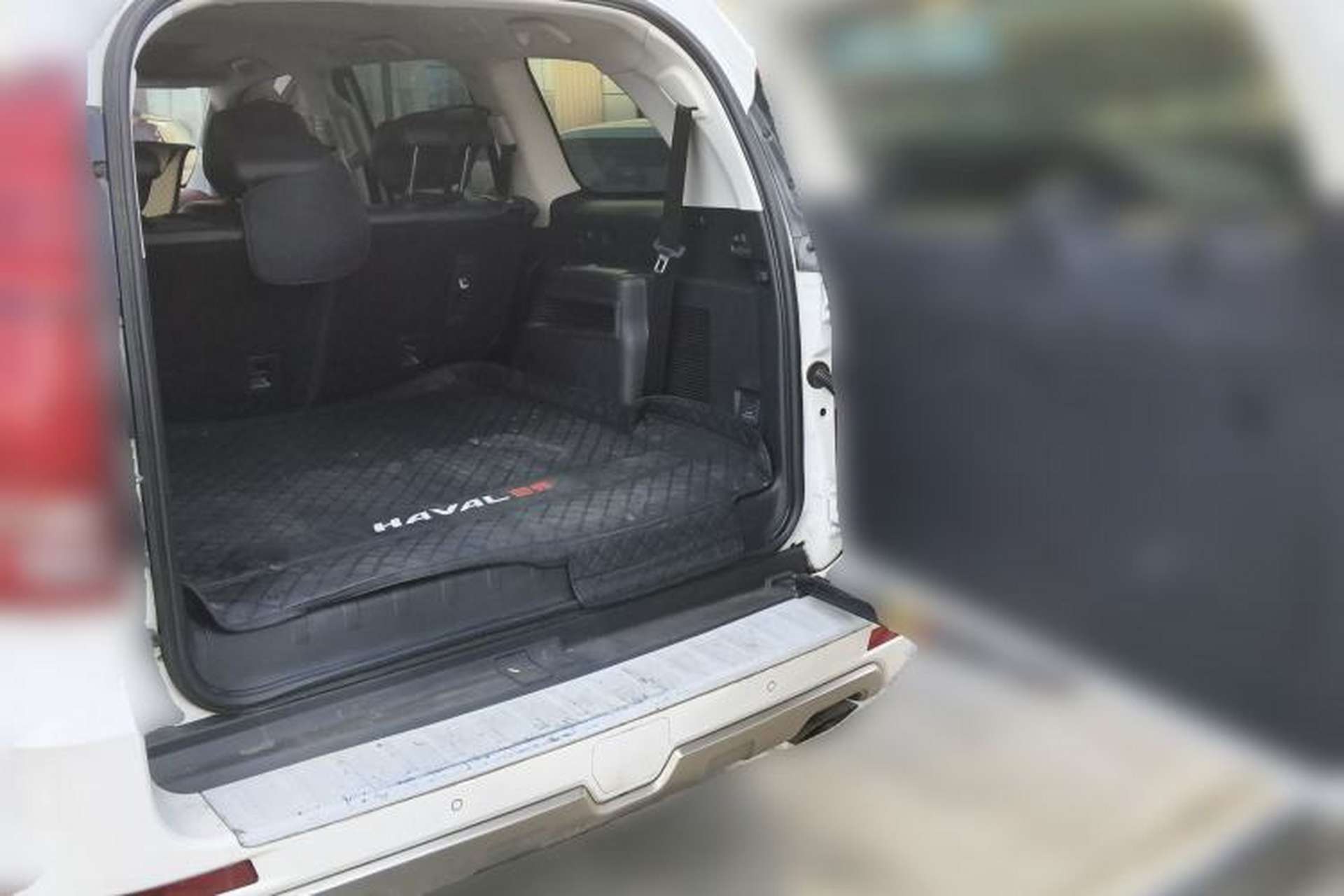 Used Haval H9 2017 2.0T Gasoline 4x4 Luxury 7-Seater Trunk