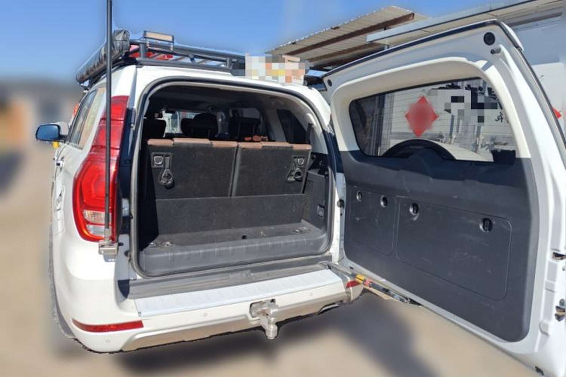 Used Haval H9 2017 2.0T Gasoline 4x4 Luxury 7-Seater Trunk
