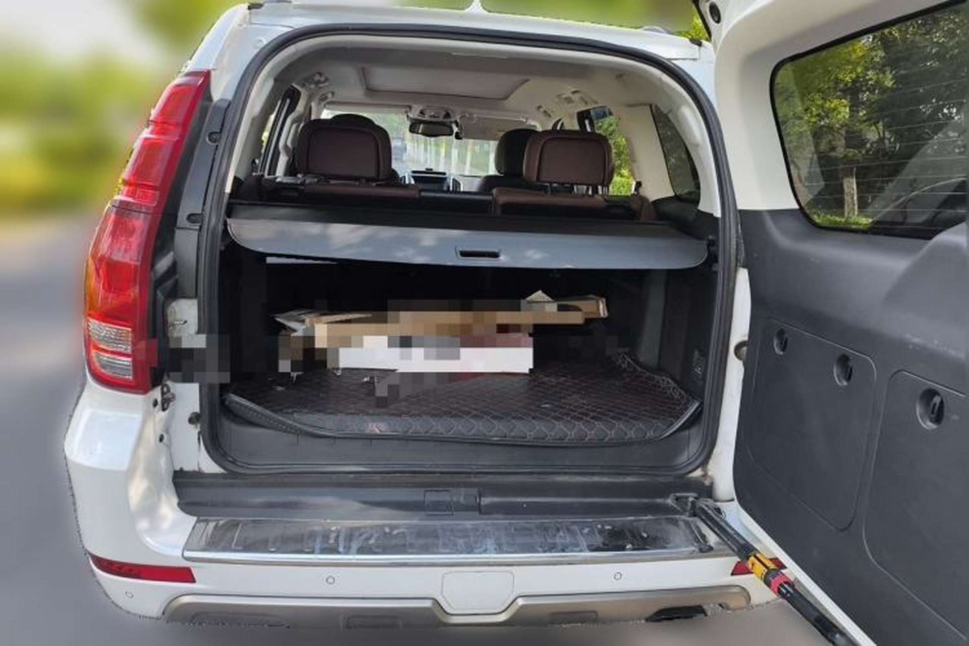 Used Haval H9 2017 2.0T Gasoline 4x4 Premium 5-Seater Trunk