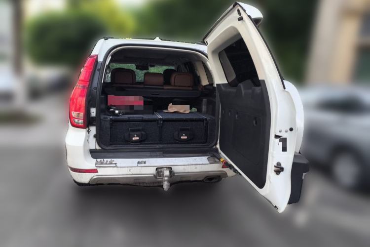 Used Haval H9 2017 2.0T Gasoline 4x4 Premium 5-Seater Trunk