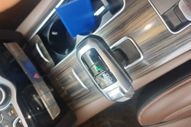 Used Haval H9 2017 2.0T Diesel 4x4 Premium 5-Seater Vehicle Key