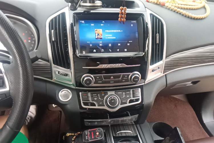 Used Haval H9 2020 2.0T Gasoline 4WD Premium Edition 5 Seats Audio And AC Panel