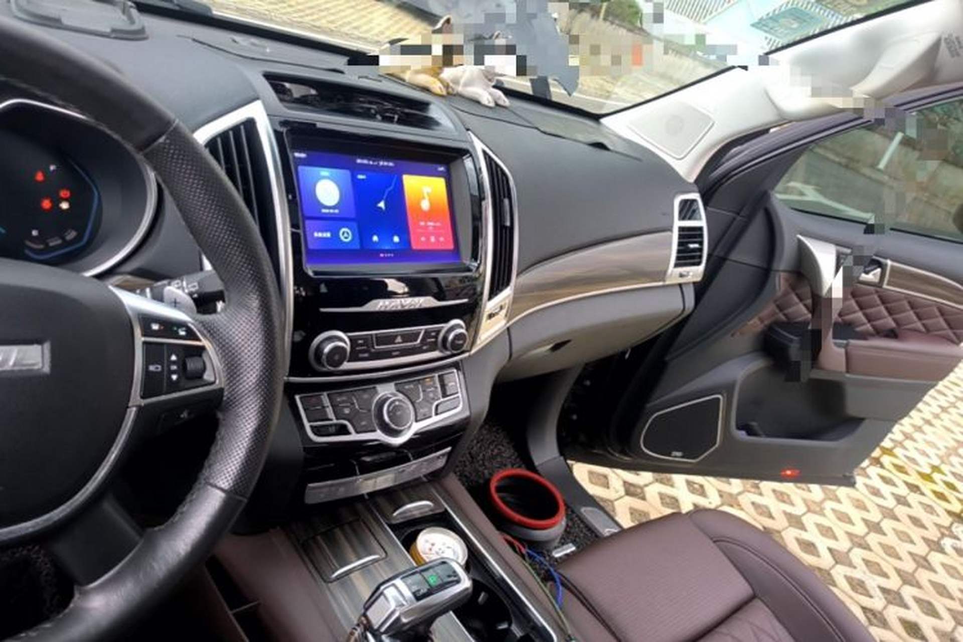 Used Haval H9 2020 2.0T Gasoline 4x4 Luxury 7-Seater Audio And AC Panel