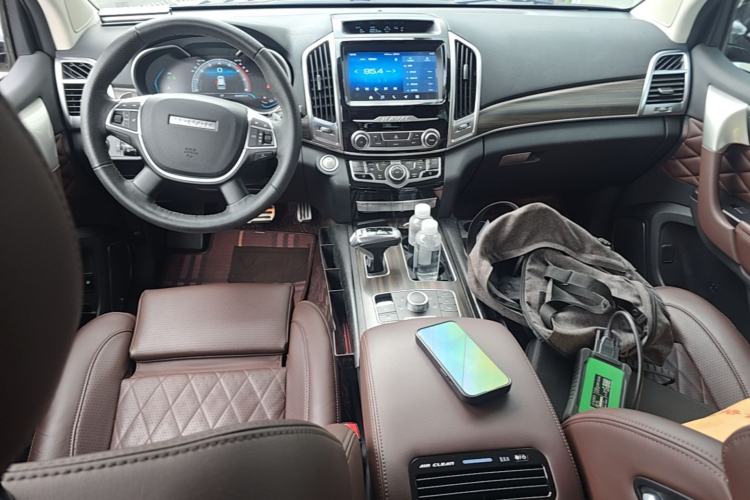 Used Haval H9 2020 2.0T Gasoline 4WD Premium Edition 5 Seats Center Console