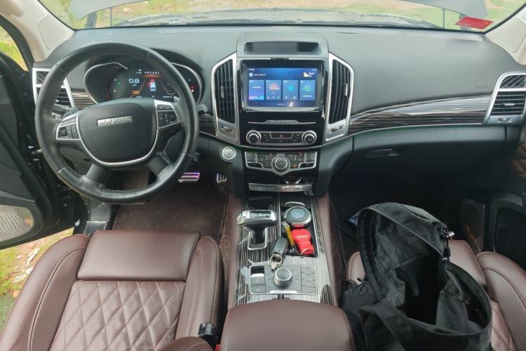 Used Haval H9 2020 2.0T Gasoline 4WD Premium Edition 5 Seats Center Console