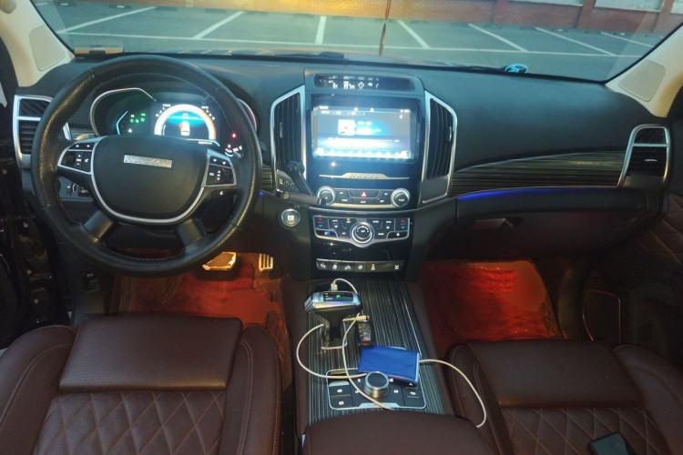 Used Haval H9 2020 2.0T Gasoline 4WD Premium Edition 5 Seats Center Console