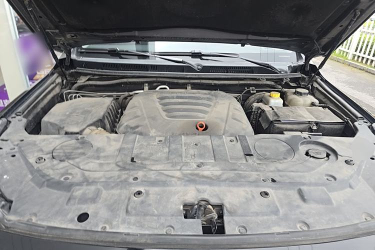 Used Haval H9 2020 2.0T Gasoline 4WD Premium Edition 5 Seats Engine Bay