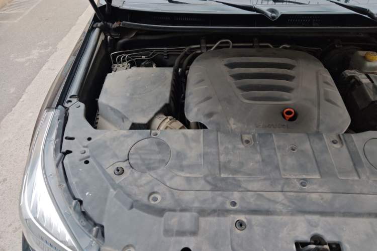 Used Haval H9 2020 2.0T Gasoline 4WD Premium Edition 5 Seats Engine Bay Right