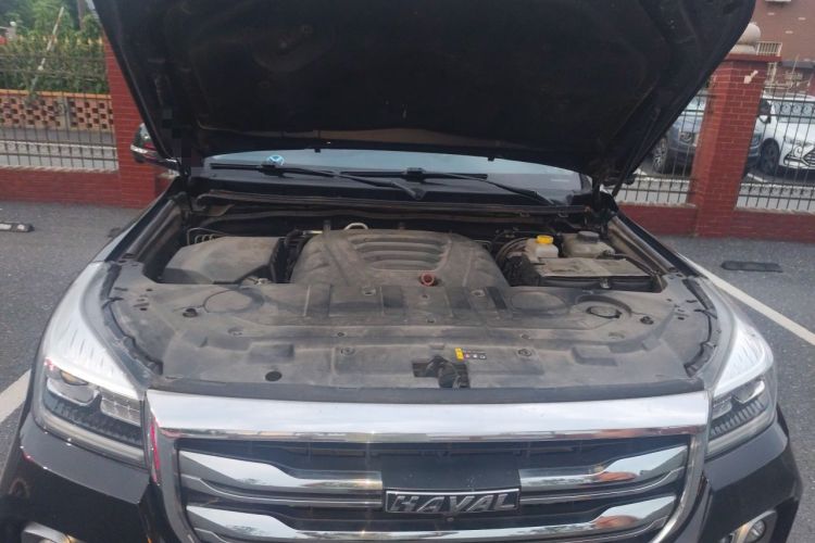 Used Haval H9 2020 2.0T Gasoline 4WD Premium Edition 5 Seats Engine Bay