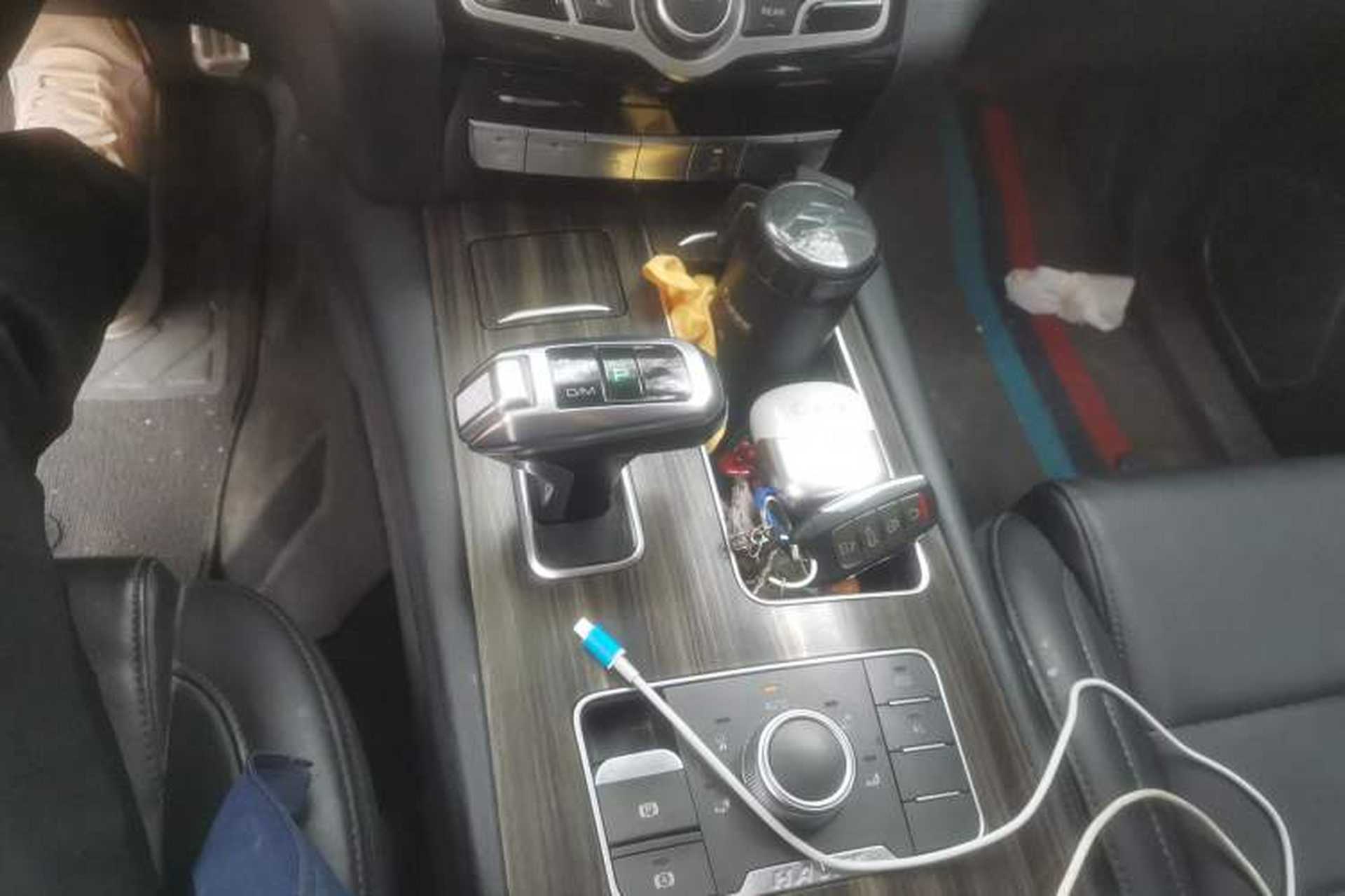 Used Haval H9 2020 2.0T Gasoline 4x4 Elite Version 5 Seats Gear Lever