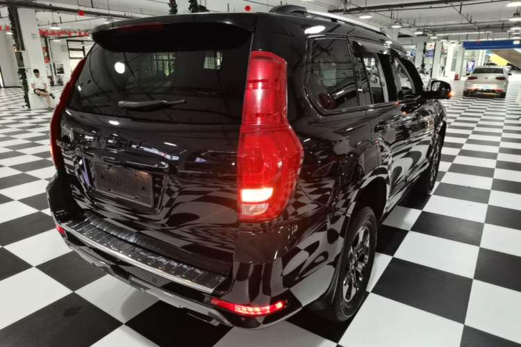 Used Haval H9 2020 2.0T Gasoline 4WD Premium Edition 5 Seats Rear Right 45 Deg