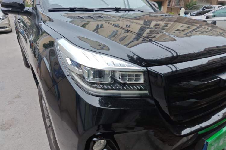 Used Haval H9 2020 2.0T Gasoline 4WD Premium Edition 5 Seats Right Front Headlight