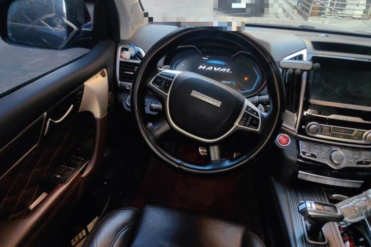 Used Haval H9 2020 2.0T Gasoline 4x4 Luxury 7-Seater Steering Wheel