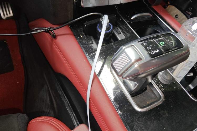 Used Haval H9 2020 2.0T Lorinser Polestar Edition Gear Lever