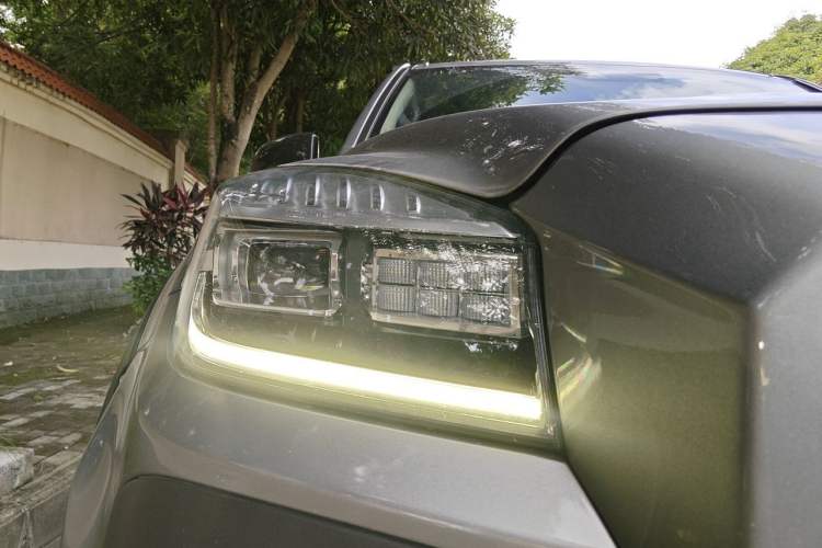 Used Haval H9 2020 2.0T Lorinser Polestar Edition Right Front Headlight