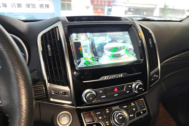 Used Haval H9 2020 2.0T Gasoline 4WD Premium Edition 5 Seats Audio And AC Panel