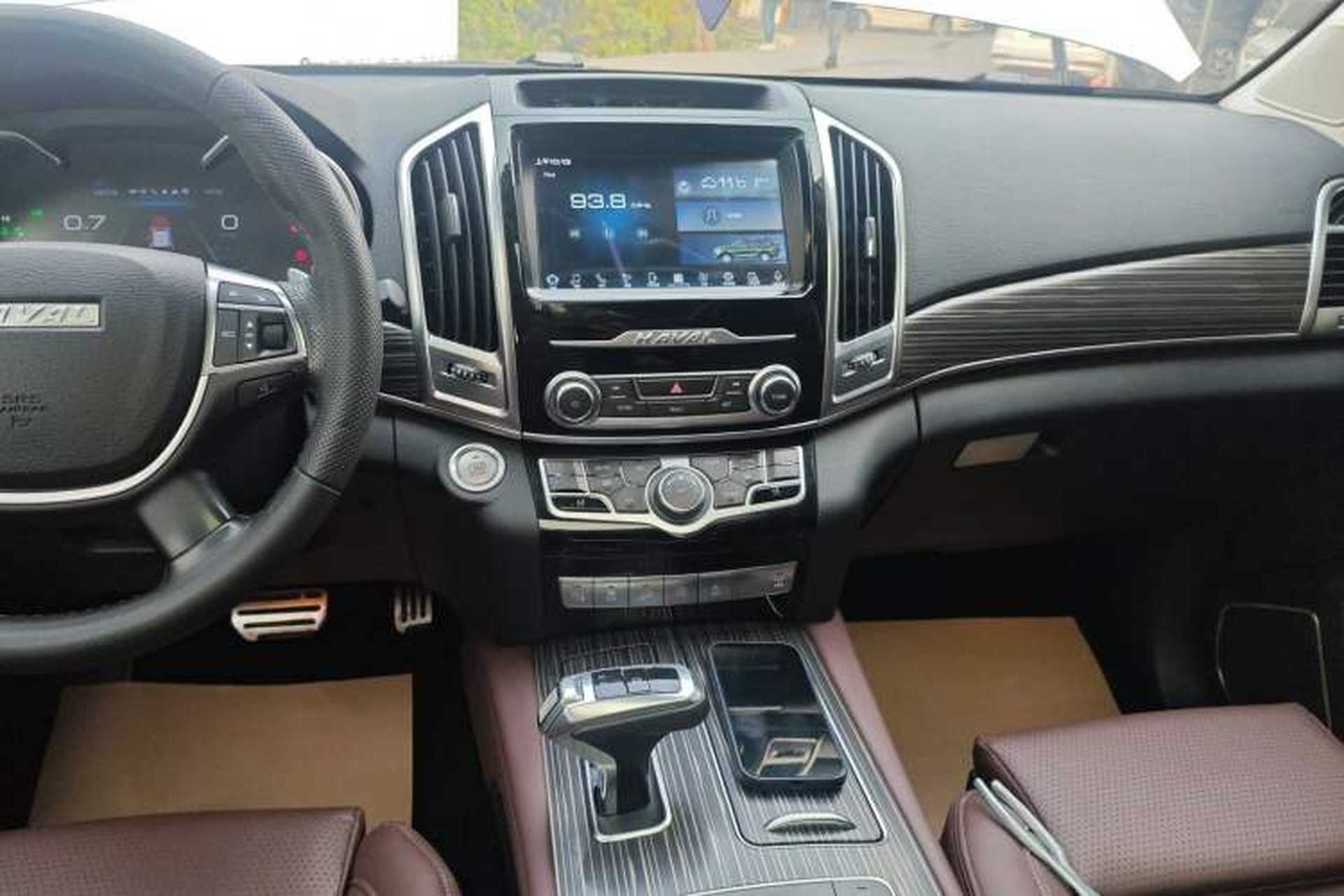 Used Haval H9 2020 2.0T Gasoline 4WD Premium Edition 5 Seats Audio And AC Panel