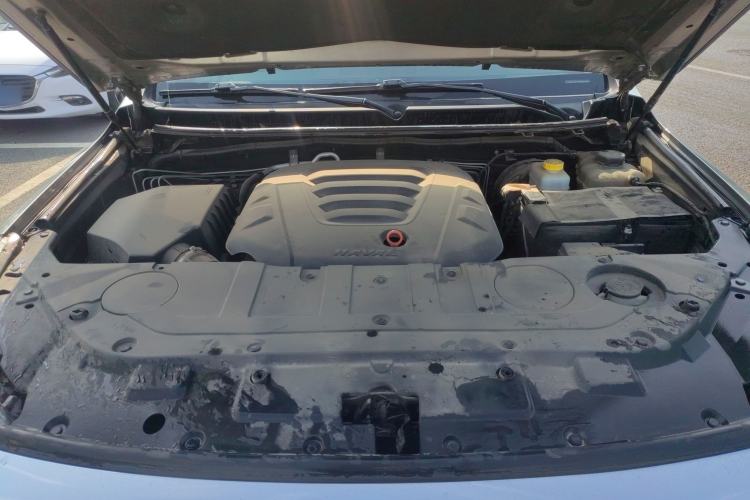 Used Haval H9 2020 2.0T Gasoline 4x4 Elite Version 5 Seats Engine Bay