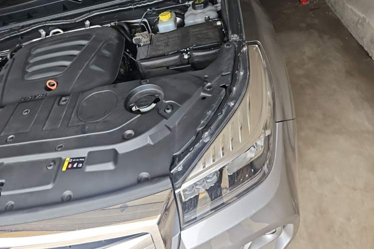 Used Haval H9 2020 2.0T Gasoline 4WD Premium Edition 5 Seats Engine Bay Left