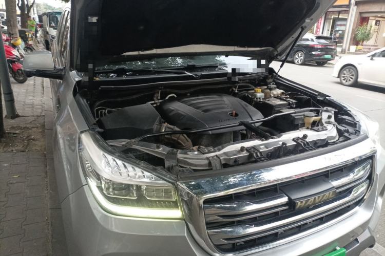 Used Haval H9 2020 2.0T Gasoline 4WD Premium Edition 5 Seats Engine Bay Right