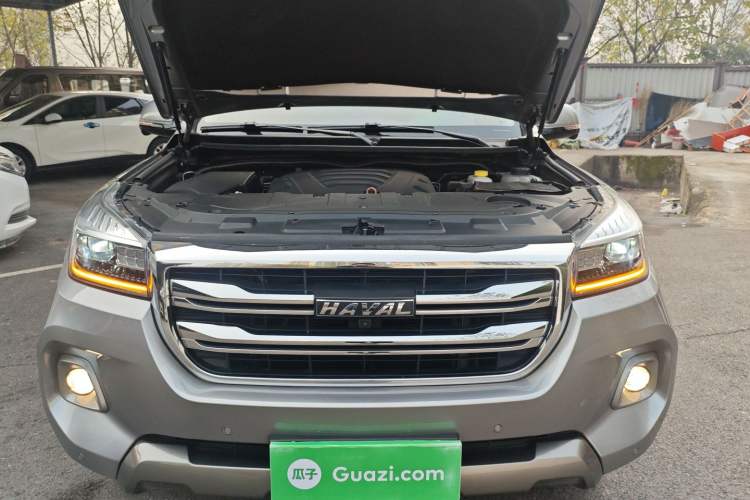 Used Haval H9 2020 2.0T Gasoline 4WD Premium Edition 5 Seats Engine Bay