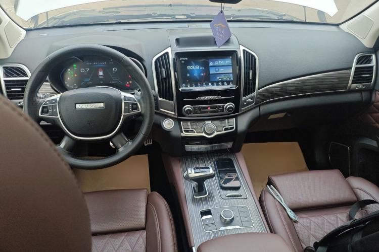 Used Haval H9 2020 2.0T Gasoline 4WD Premium Edition 5 Seats Interior 2