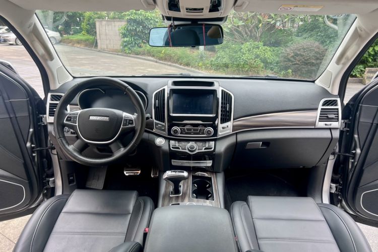Used Haval H9 2020 2.0T Gasoline 4x4 Elite Version 5 Seats Interior 3