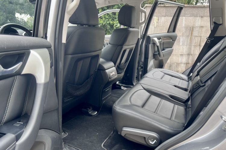 Used Haval H9 2020 2.0T Gasoline 4x4 Elite Version 5 Seats Interior 4