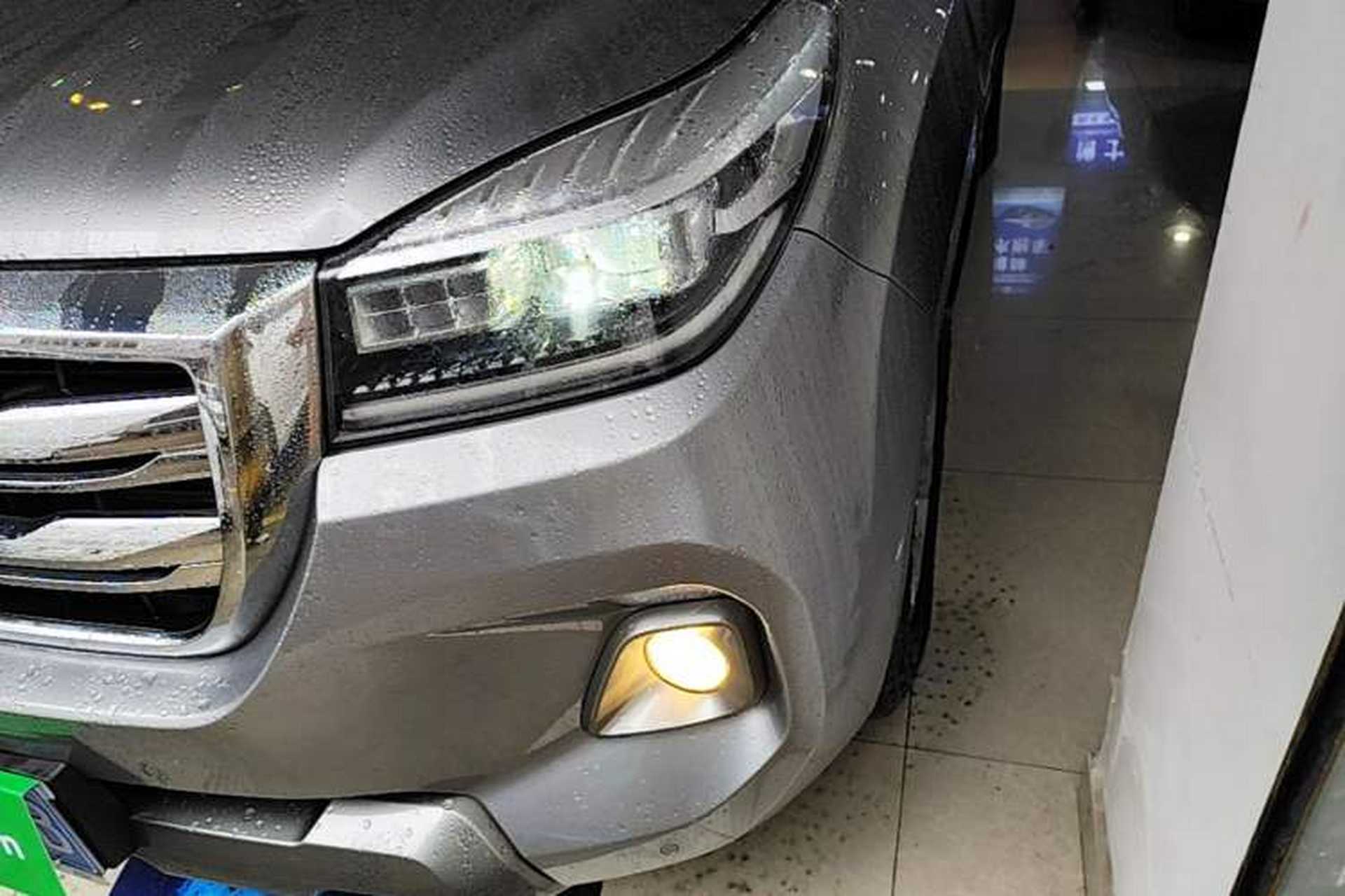 Used Haval H9 2020 2.0T Gasoline 4WD Premium Edition 5 Seats Left Front Headlight
