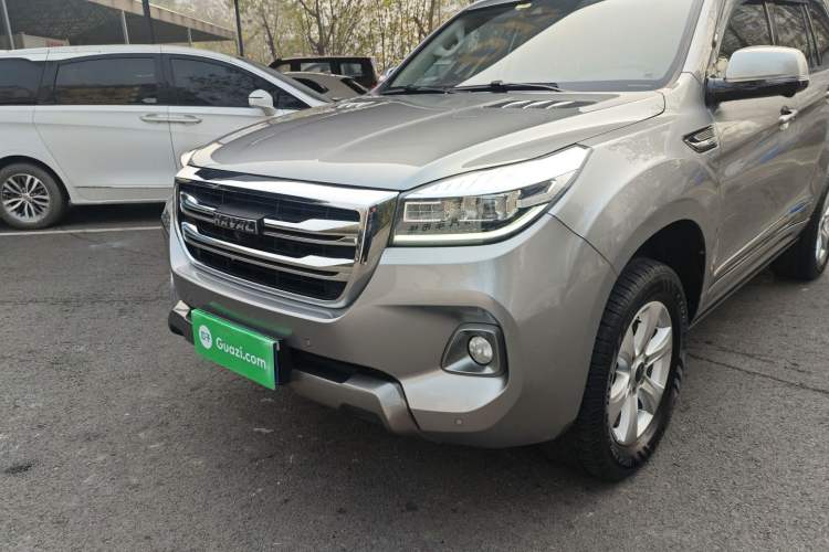 Used Haval H9 2020 2.0T Gasoline 4WD Premium Edition 5 Seats Left Front Headlight