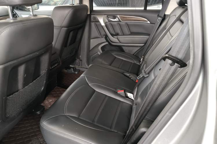 Used Haval H9 2020 2.0T Gasoline 4x4 Elite Version 5 Seats Left Rear Seat